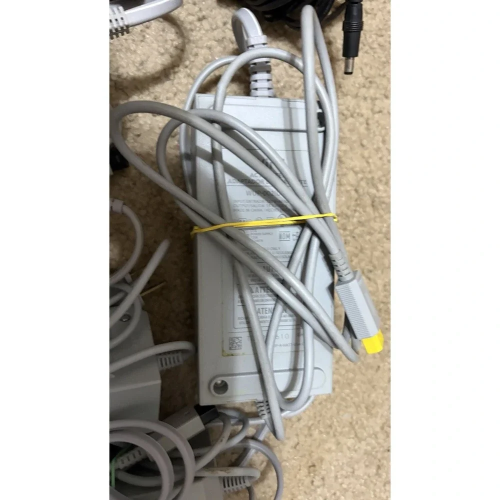 Lot of 6 Official OEM Nintendo Wii Wii U AC Power Supply Adapter Cords And More